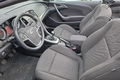 samochód osobowy Opel zdjęcie 13