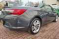 samochód osobowy Opel zdjęcie 3