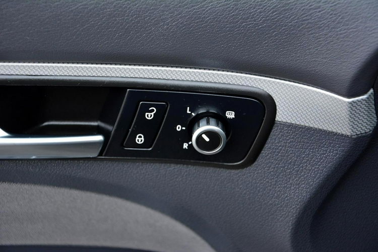 Volkswagen Touran 7-foteli Match pół-Skóry Klimatronic Parktronic Aso Vw Piękny zdjęcie 29
