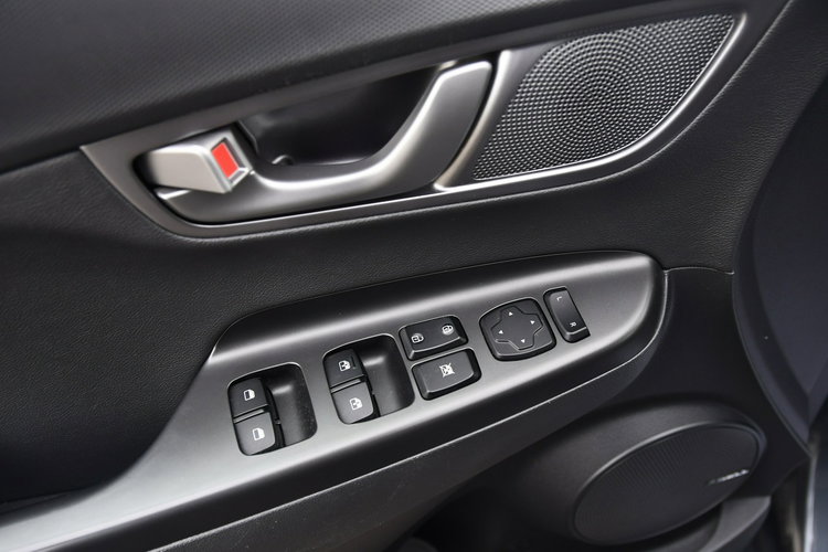 Hyundai Kona Kona-Elektryk Navi.Kam.Cofania.Asyst.Pasa Ruchu.Automat. zdjęcie 17