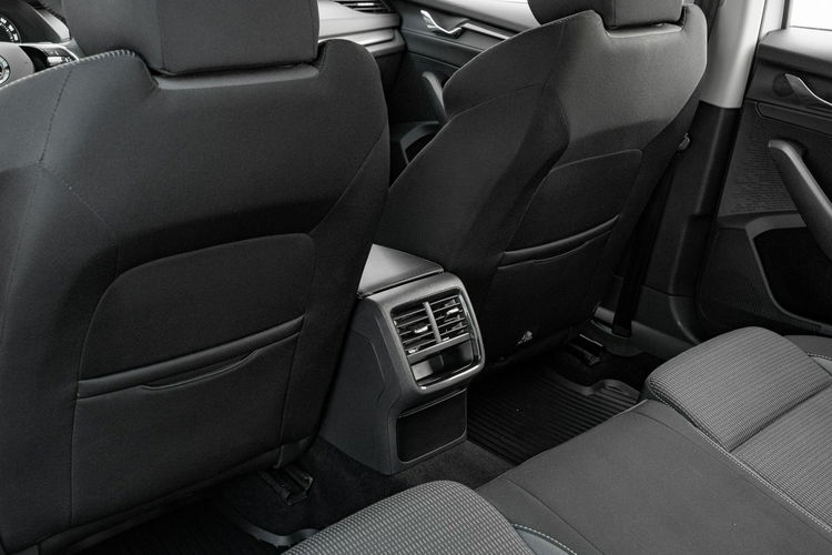 Skoda Octavia PO1VT54#2.0 TDI Ambition DSG K.cof 2 stref klima LED Salon PL VAT23% zdjęcie 24