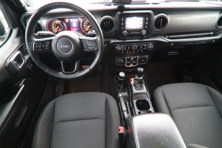 Jeep Wrangler SPORT, automat, klima, zarejestr zdjęcie 9