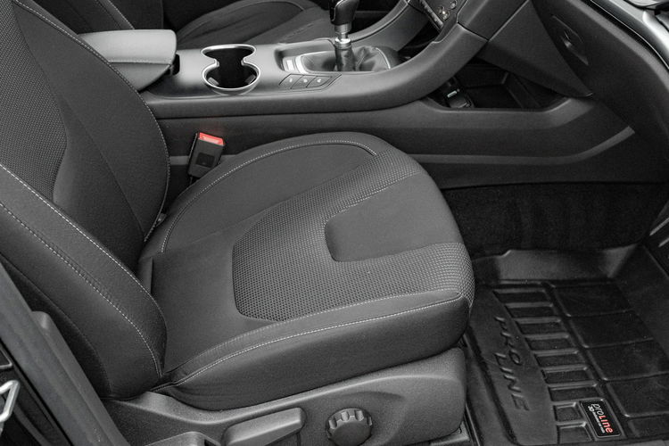 Ford Mondeo 2.0 EcoBlue Titanium Podgrz.f kier szyba K.cof Salon PL VAT23% zdjęcie 33