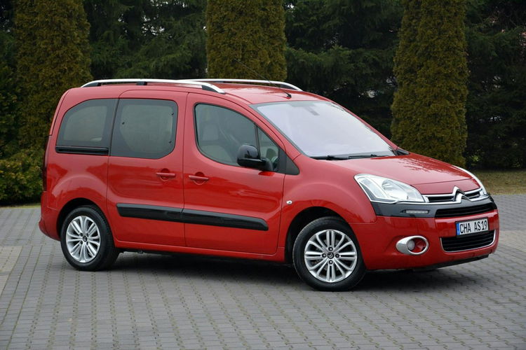 Citroen Berlingo lift Multispace Klimatronic Ledy Relingi Parltronic Hak Alu 16 zdjęcie 3