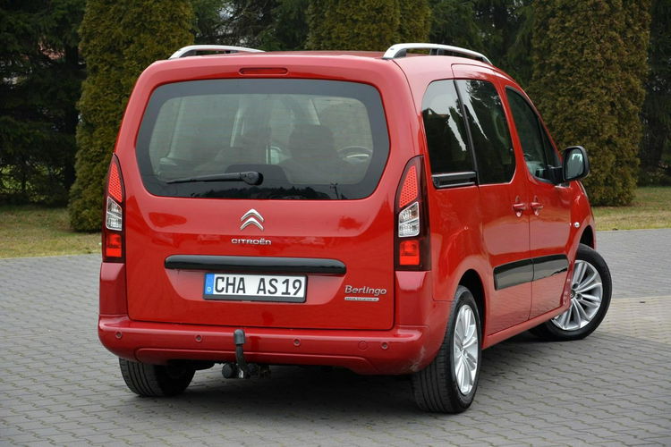 Citroen Berlingo lift Multispace Klimatronic Ledy Relingi Parltronic Hak Alu 16 zdjęcie 7