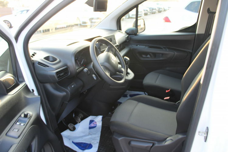 Citroen Berlingo 1.5 BlueHDi M Club Kamera F-vat VAT-1 SalonPL zdjęcie 21