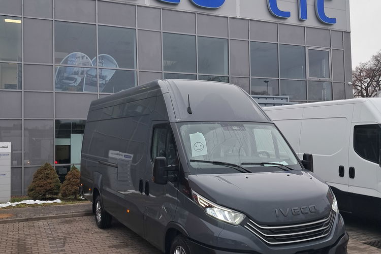 IVECO Daily 35S18H V zdjęcie 2