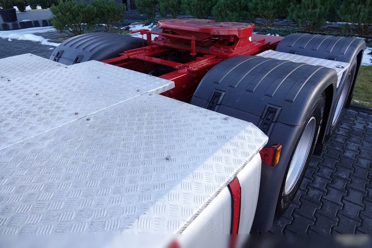 Scania R 580 / V8 / 6x4 / DMC: 95.000 KG / KLIMA POSTOJOWA / OPTICRUISE / 3 OSIOWY CIĄGNIK SIODŁOWY  zdjęcie 14