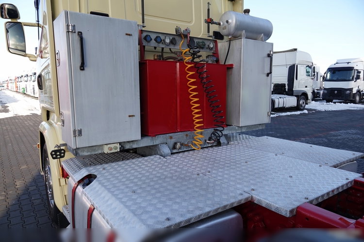 Scania R 580 / V8 / 6x4 / DMC: 95.000 KG / KLIMA POSTOJOWA / OPTICRUISE / 3 OSIOWY CIĄGNIK SIODŁOWY  zdjęcie 15