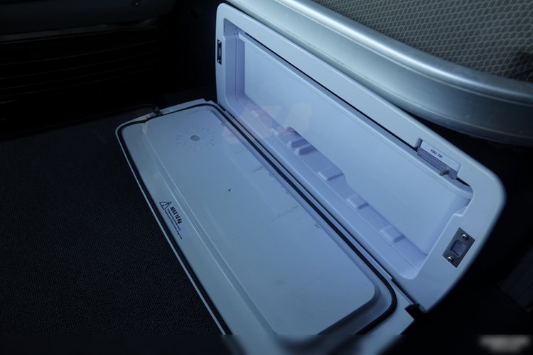 Scania R 580 / V8 / 6x4 / DMC: 95.000 KG / KLIMA POSTOJOWA / OPTICRUISE / 3 OSIOWY CIĄGNIK SIODŁOWY  zdjęcie 34