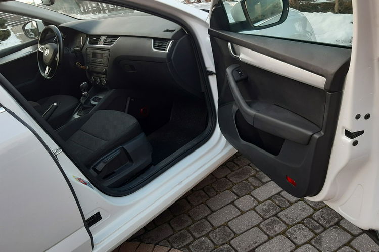 Octavia Skoda Octavia 1.6 TDI 4x4 zdjęcie 17