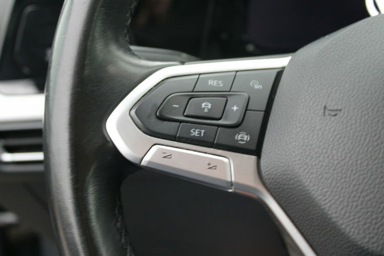 Volkswagen Golf LIFE Virtual F-vat Salon Polska Gwarancja zdjęcie 18