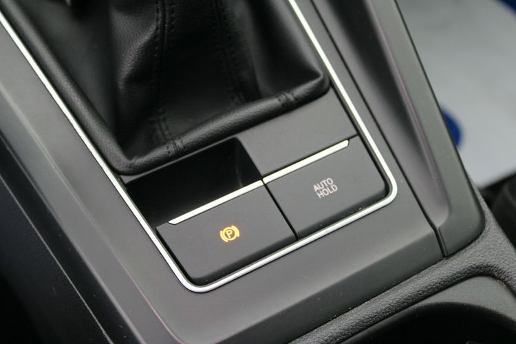 Volkswagen Golf LIFE Virtual F-vat Salon Polska Gwarancja zdjęcie 22