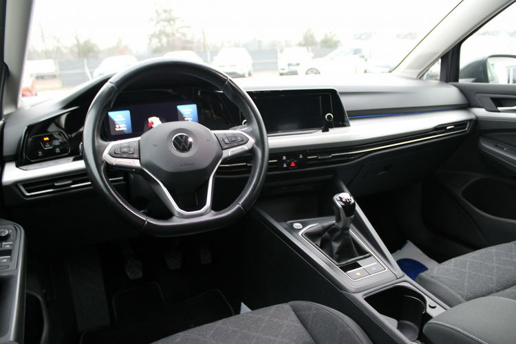 Volkswagen Golf LIFE Virtual F-vat Salon Polska Gwarancja zdjęcie 25