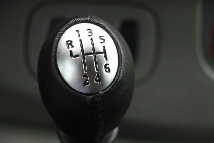Opel Vivaro 1-właściciel, serwis, 6-bieg.9-osobowy, zarejestr. zdjęcie 13