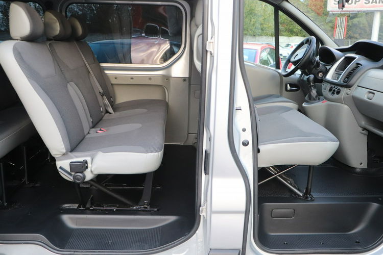 Opel Vivaro 1-właściciel, serwis, 6-bieg.9-osobowy, zarejestr. zdjęcie 19
