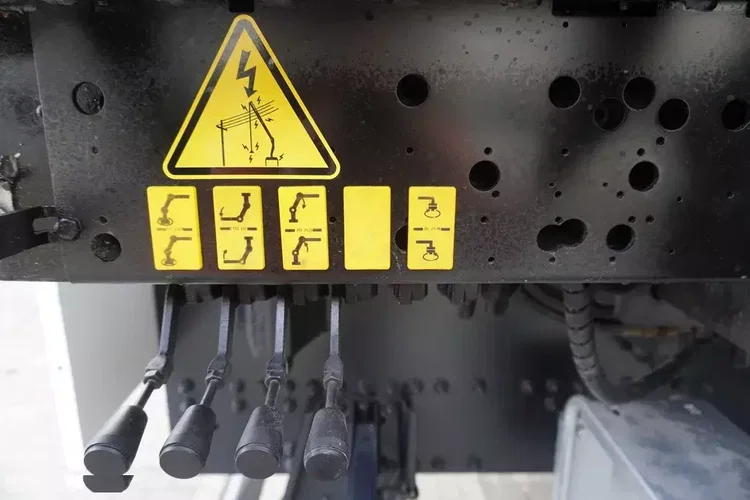 MAN TGS 26.400 / HDS HIAB 244 EP-4 HIDUO 8500 kg / 6x4 zdjęcie 9