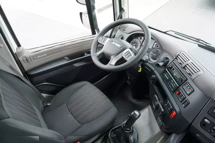 DAF CF / 370 / E 6 / ACC / CHŁODNIA + WINDA / 20 PALET / ŁAD. 13 940 KG zdjęcie 13