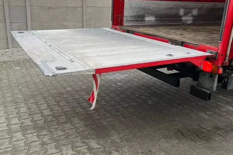 MAN TGM 15.250 zdjęcie 11