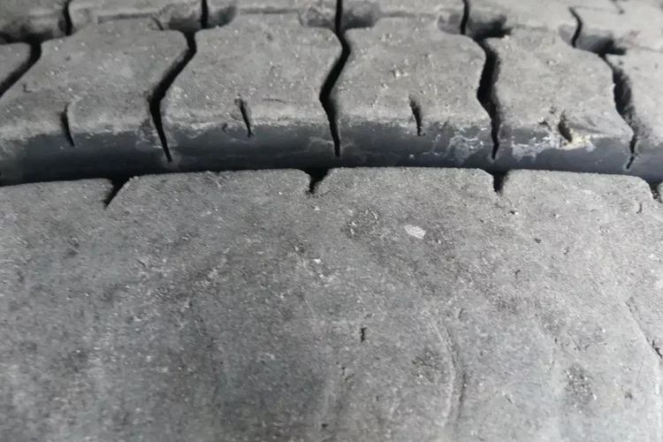 DAF CF 370 / 6x2 / HAKOWIEC / EURO 6 / MANUAL / zdjęcie 16