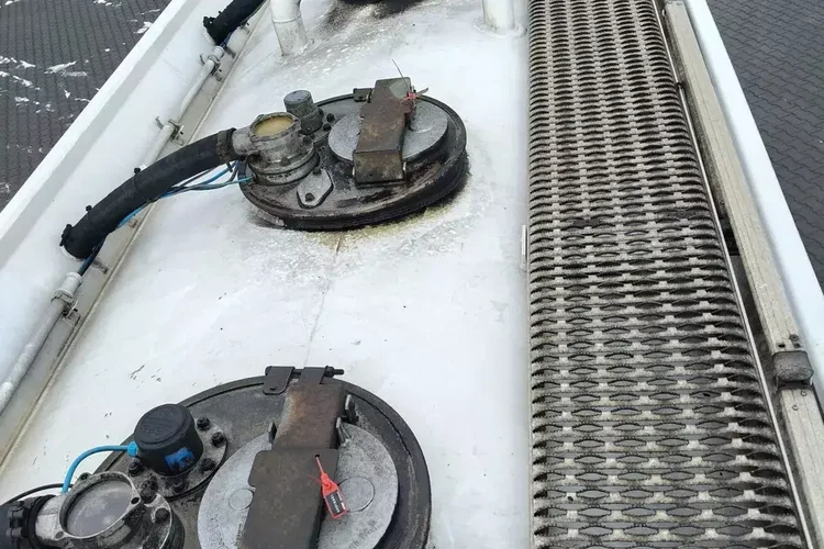 STOKOTA CYSTERNA PALIWOWA / 5 KOMOROWA / ON / BP / zdjęcie 12