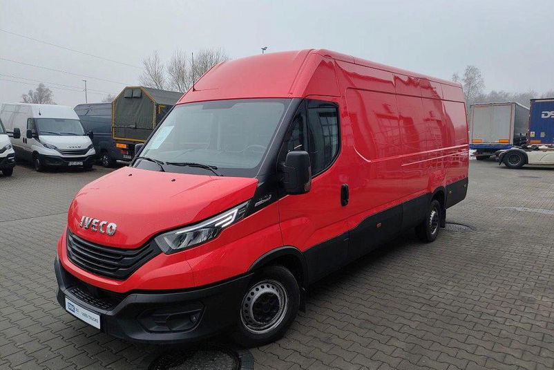 samochód dostawczy Iveco zdjęcie 1