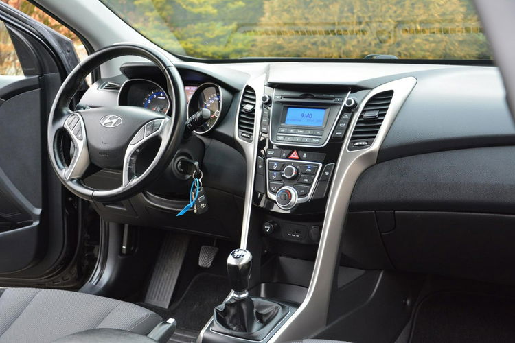 Hyundai i30 Duża Navi Kamera Ledy 2xParktronic 1-Ręce Oryginał do końca serwis zdjęcie 18