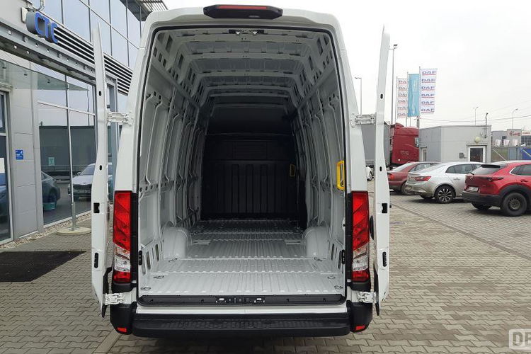 IVECO Daily 35S18H V zdjęcie 16