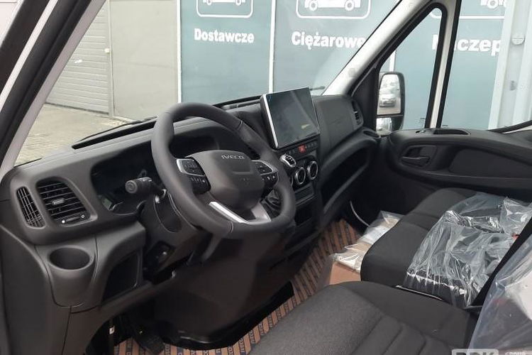 IVECO Daily 35S18H V zdjęcie 8
