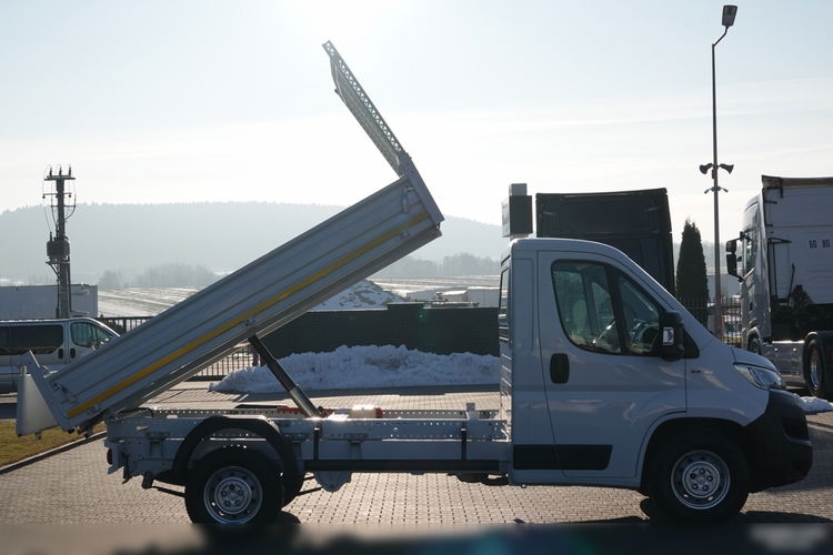 Fiat DUCATO MAXI / 2.3 D / WYWROTKA - 3.2M / 2018 ROK / WAGA: 2035 KG / PO KONTRAKCIE SERWISOWYM  zdjęcie 9