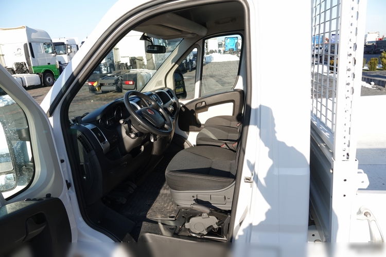 Fiat DUCATO MAXI / 2.3 D / WYWROTKA - 3.2M / 2018 ROK / WAGA: 2035 KG / PO KONTRAKCIE SERWISOWYM  zdjęcie 35