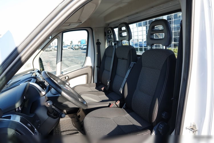 Fiat DUCATO MAXI / 2.3 D / WYWROTKA - 3.2M / 2018 ROK / WAGA: 2035 KG / PO KONTRAKCIE SERWISOWYM  zdjęcie 37
