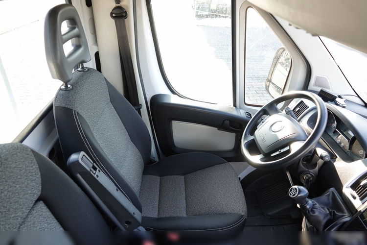 Fiat DUCATO MAXI / 2.3 D / WYWROTKA - 3.2M / 2018 ROK / WAGA: 2035 KG / PO KONTRAKCIE SERWISOWYM  zdjęcie 38
