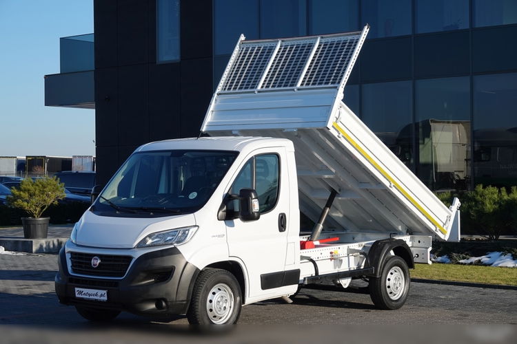 Fiat DUCATO MAXI / 2.3 D / WYWROTKA - 3.2M / 2018 ROK / WAGA: 2035 KG / PO KONTRAKCIE SERWISOWYM  zdjęcie 3