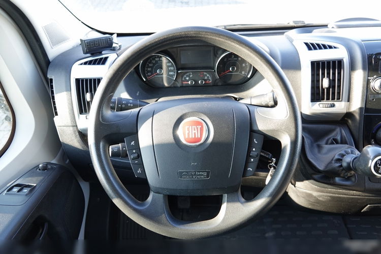 Fiat DUCATO MAXI / 2.3 D / WYWROTKA - 3.2M / 2018 ROK / WAGA: 2035 KG / PO KONTRAKCIE SERWISOWYM  zdjęcie 39