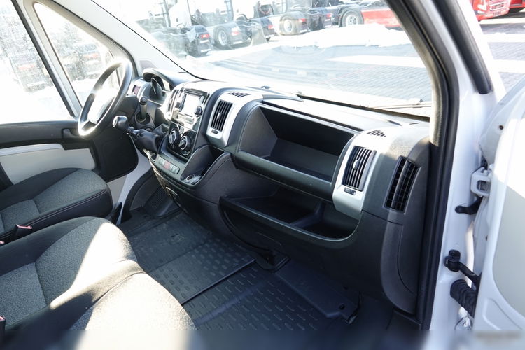 Fiat DUCATO MAXI / 2.3 D / WYWROTKA - 3.2M / 2018 ROK / WAGA: 2035 KG / PO KONTRAKCIE SERWISOWYM  zdjęcie 44