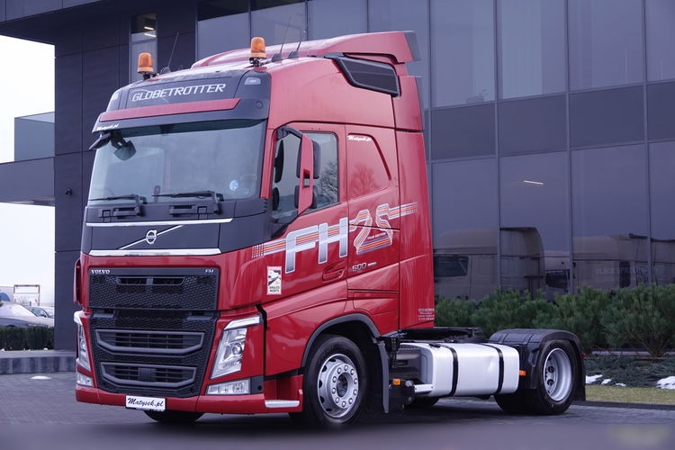 Volvo FH 500 / LOWDECK / MEGA / KLIMA POSTOJOWA / TV / PO KONTRAKCIE SERWISOWYM  zdjęcie 5