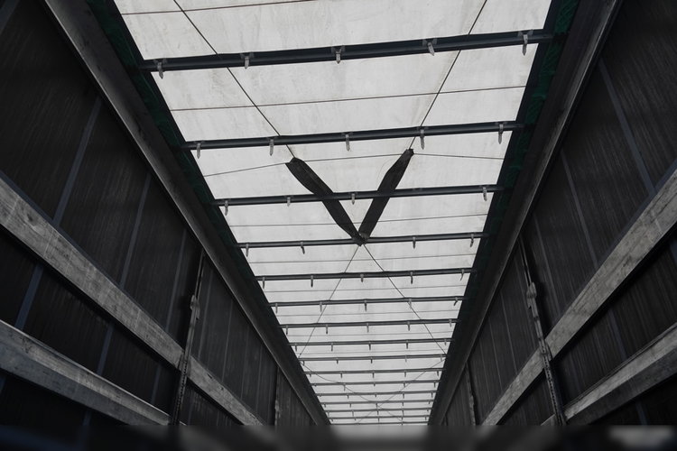 Wielton / FIRANKA / MEGA / LOWDECK / OŚ PODNOSZONA / 2016 ROK / DACH PODNOSZONY  zdjęcie 18