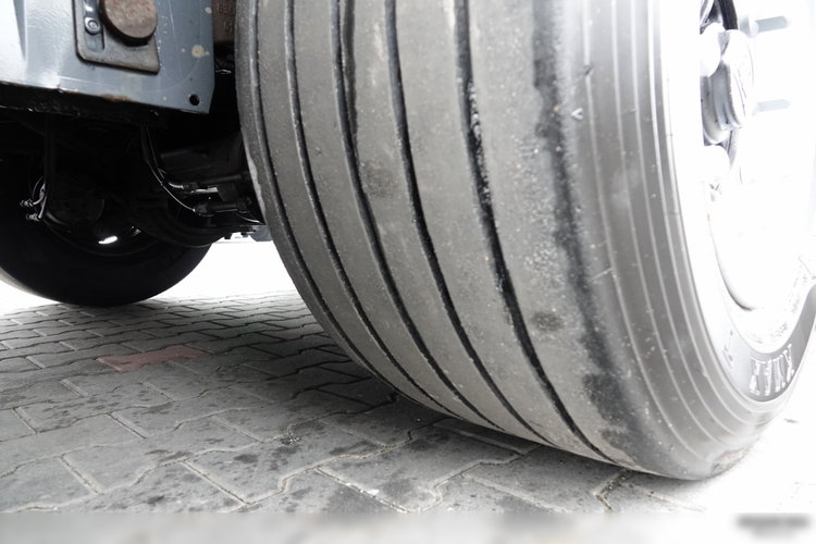 Wielton / FIRANKA / MEGA / LOWDECK / OŚ PODNOSZONA / 2016 ROK / DACH PODNOSZONY  zdjęcie 22