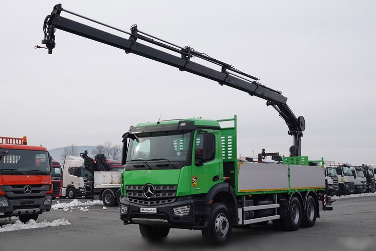 Mercedes AROCS 2636 / 6x4 / SKRZYNIOWY- 6, 5 M / + HDS HIAB 4x wysów: 13 m / EURO 6 / STEROWANIE RADIOWE /OPONY 100 %  zdjęcie 1