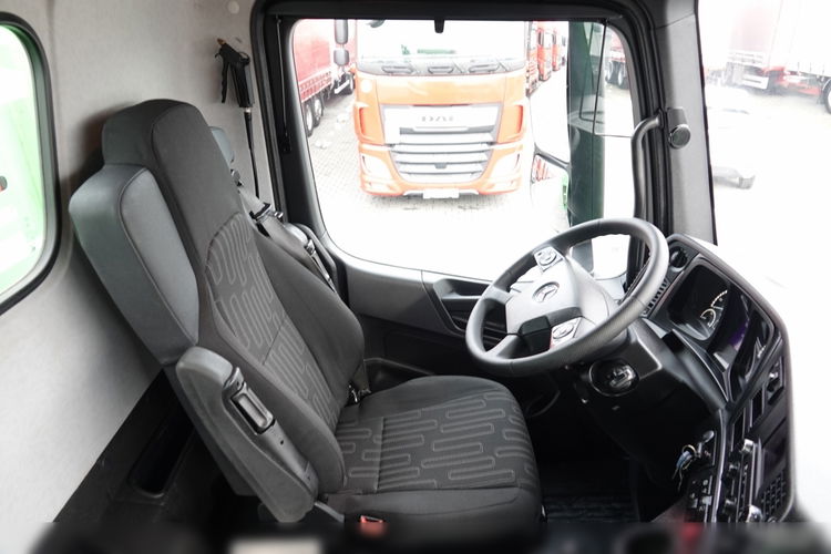 Mercedes AROCS 2636 / 6x4 / SKRZYNIOWY- 6, 5 M / + HDS HIAB 4x wysów: 13 m / EURO 6 / STEROWANIE RADIOWE /OPONY 100 %  zdjęcie 41