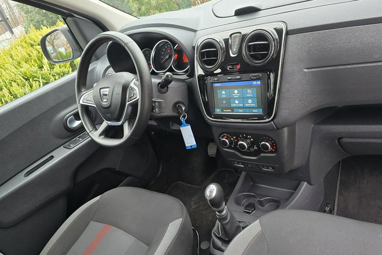Dacia Lodgy 1.3 TCE 130KM STEPWAY / Bezwypadkowa / Serwisowana zdjęcie 11