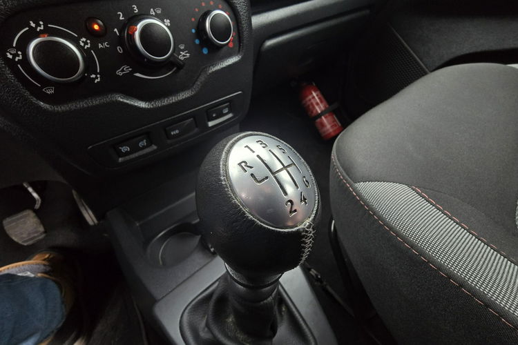Dacia Lodgy 1.3 TCE 130KM STEPWAY / Bezwypadkowa / Serwisowana zdjęcie 22