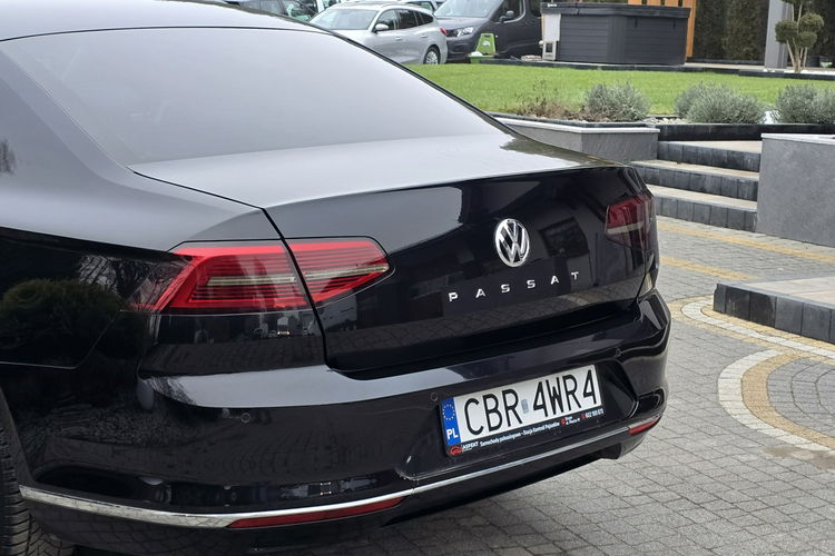 Volkswagen Passat 2.0 TDi 150KM Highline / Salon PL / Bezwypadkowy zdjęcie 15
