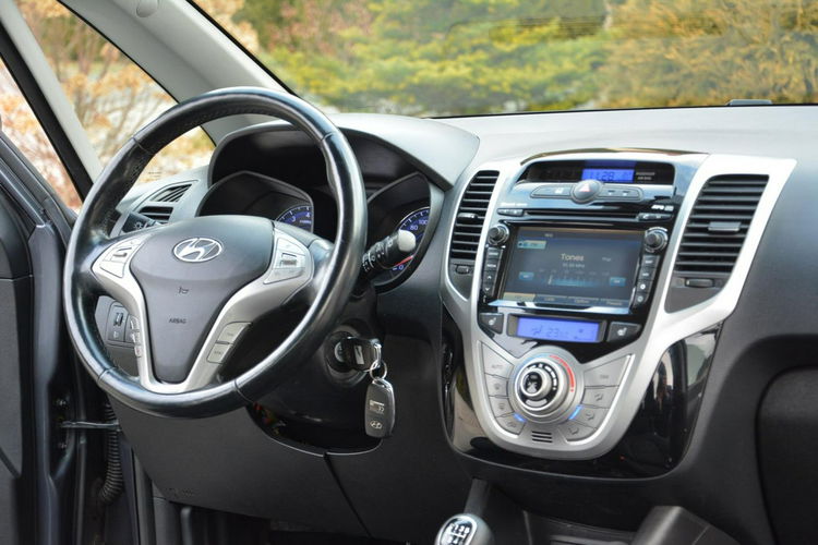 ix20 1.6(125KM) Navi Kamera Premium Ledy Parktroni Aso Hyundai zdjęcie 17