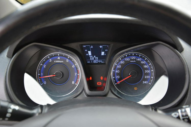 ix20 1.6(125KM) Navi Kamera Premium Ledy Parktroni Aso Hyundai zdjęcie 23