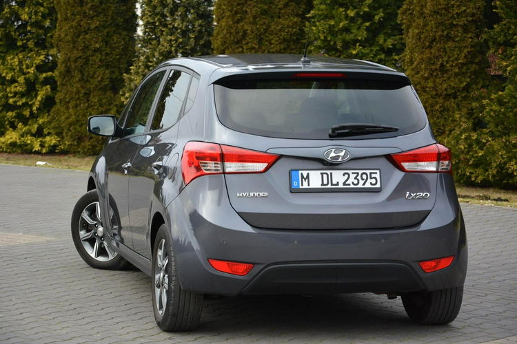 ix20 1.6(125KM) Navi Kamera Premium Ledy Parktroni Aso Hyundai zdjęcie 6