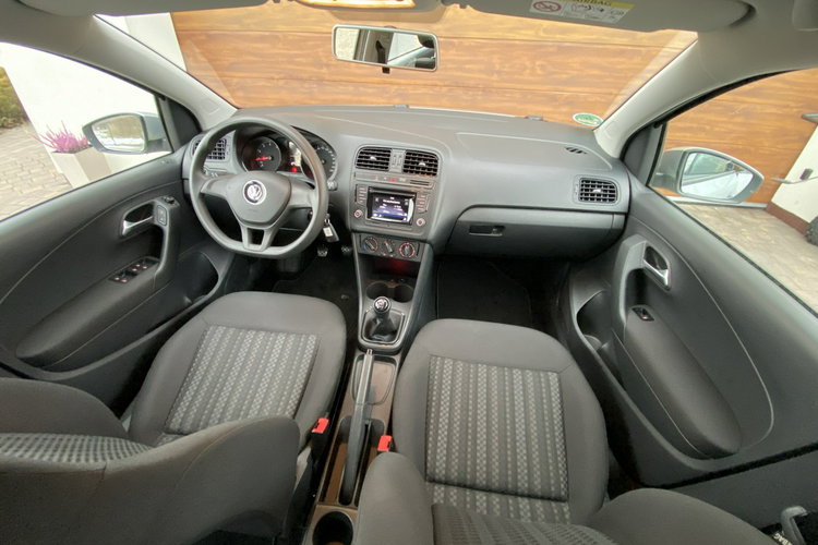 Volkswagen Polo 17r. 1.0 MPI benzyna z Niemiec Bezwypadkowa zdjęcie 10