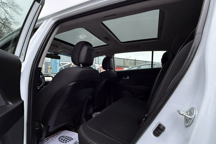 Kia Sportage 1.7 crdi navi 2 x panorama kamera ledy wersja sport zamiana 1.rok gwar zdjęcie 18