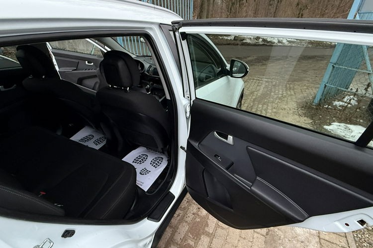 Kia Sportage 1.7 crdi navi 2 x panorama kamera ledy wersja sport zamiana 1.rok gwar zdjęcie 21